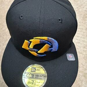 LA RAMS New Era Black 59FIFTY Cap SIZE 7&1/8